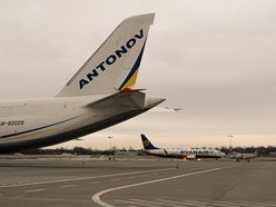 Największy samolot cargo na świecie wylądował na lotnisku w Łodzi