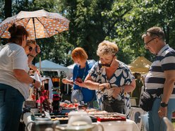 Słoneczny Targ staroci i rękodzieła na Księżym Młynie
