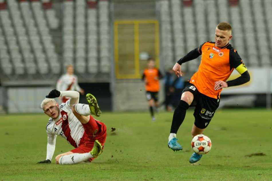 Łódź. Król pokonał rycerzy. ŁKS Łódź znowu nie podołał Chrobremu Głogów