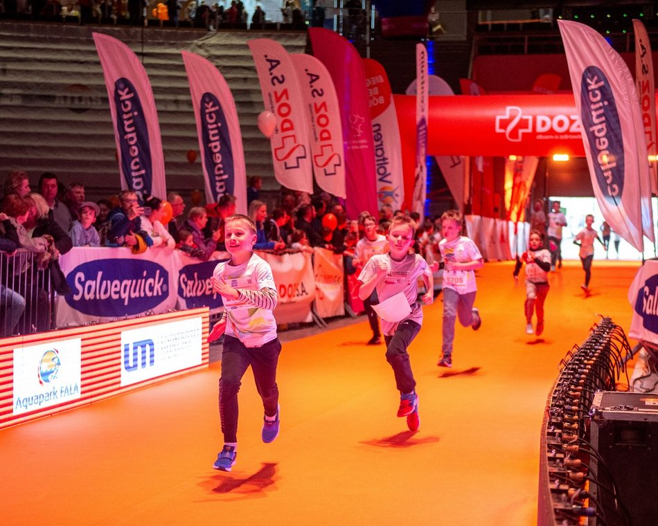 Kids Run na DOZ Maraton Łódź 2025. Tak pobiegły dzieci!