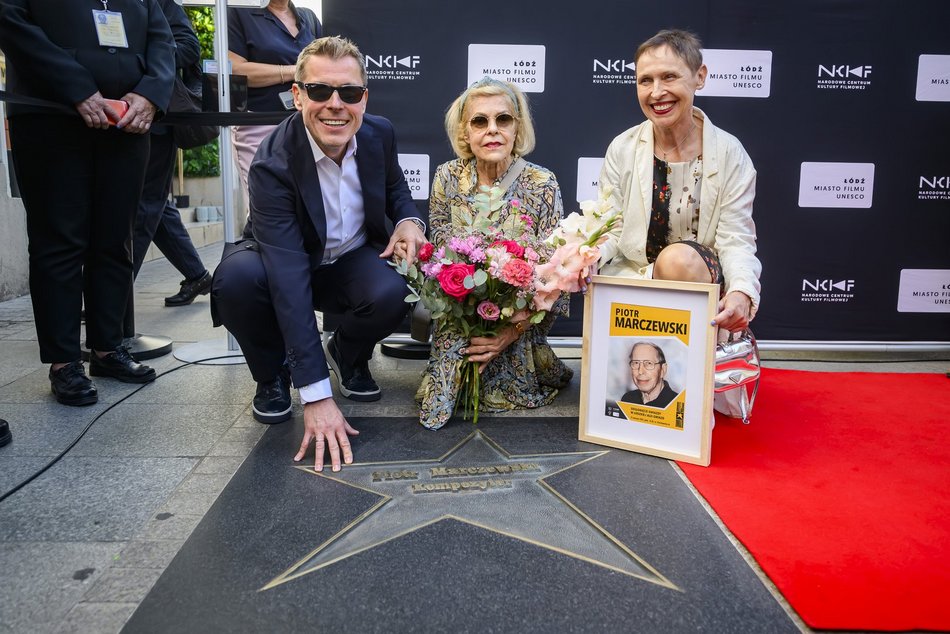 Piotr Marczewski w Alei Gwiazd na Piotrkowskiej w Łodzi. Kompozytor uhonorowany!