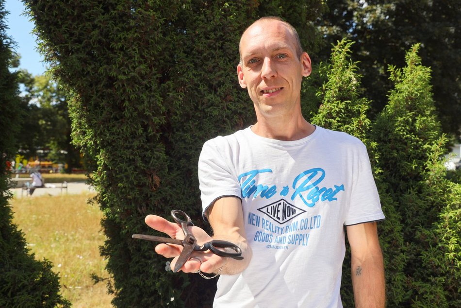 mężczyzna w średnim wieku