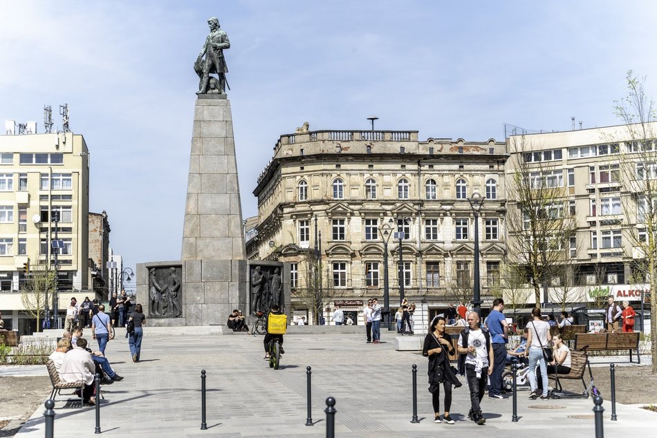 Tłumy łodzian na Piotrkowskiej
