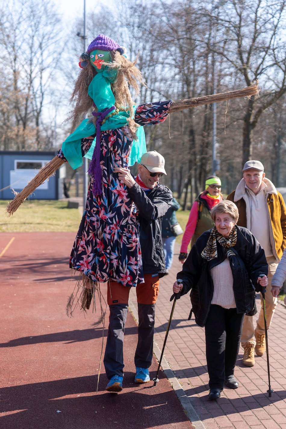 Łódź. Wielopokoleniowe Powitanie Wiosny na Stawach Jana. Jak było? Zobacz!