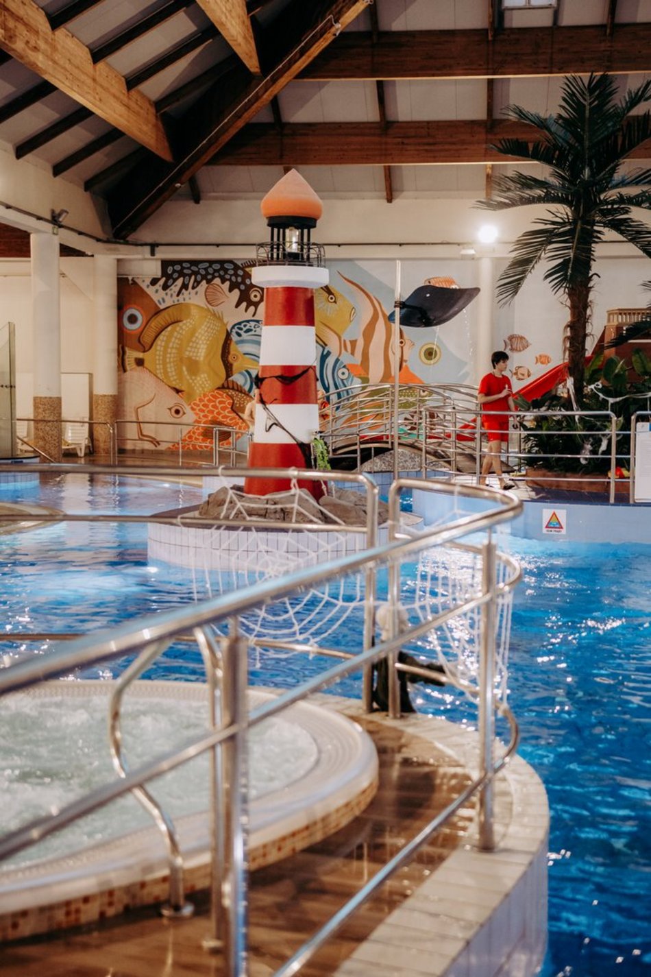 Łódź. Halloween w Aquaparku Fala. Upiorna muzyka, niespodzianki i pływający kościotrup!