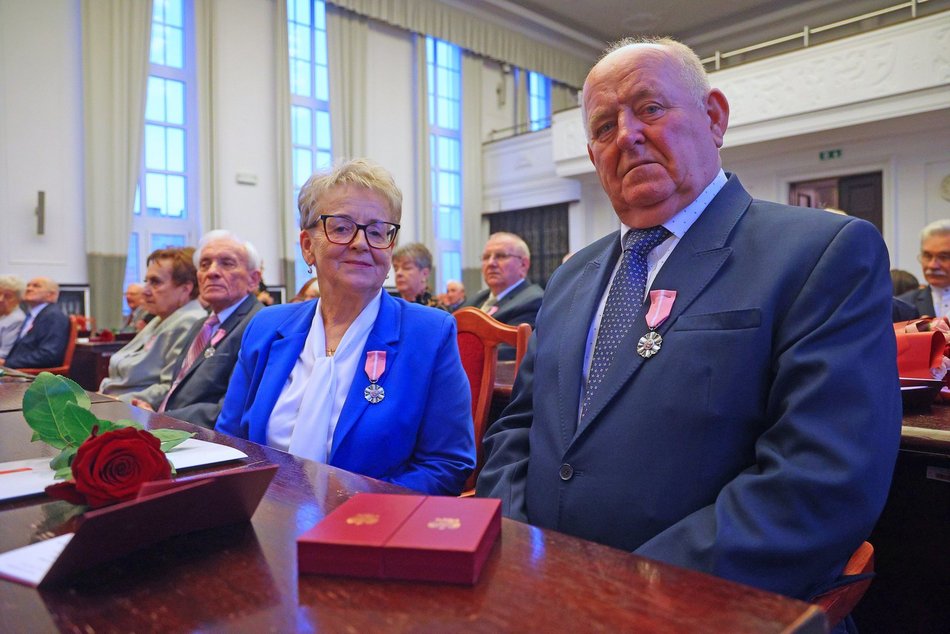 Łódź. Medale za długoletnie pożycie małżeńskie. Rekordziści są razem od 66 lat!