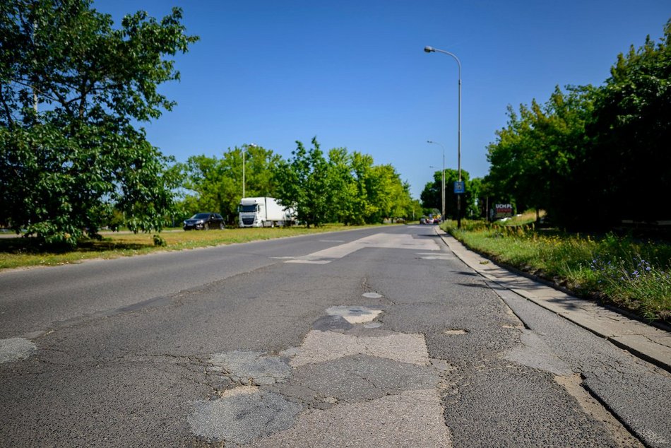Łódź. Rusza remont Rzgowskiej w Łodzi. Będzie nowa nawierzchnia, chodniki i przystanki MPK Łódź