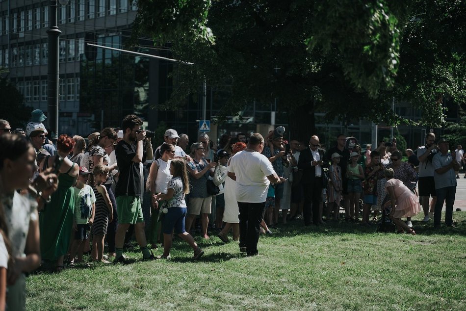 Łódź. Święto Wojska Polskiego w Łodzi. Wielka parada, piknik, rekonstrukcje historyczne