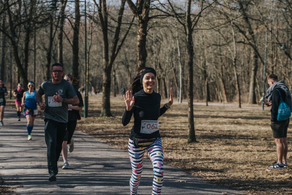 Łódź. Biegowy Dzień Kobiet 2026 w Parku na Zdrowiu w Łodzi. Odszukaj się na zdjęciach!