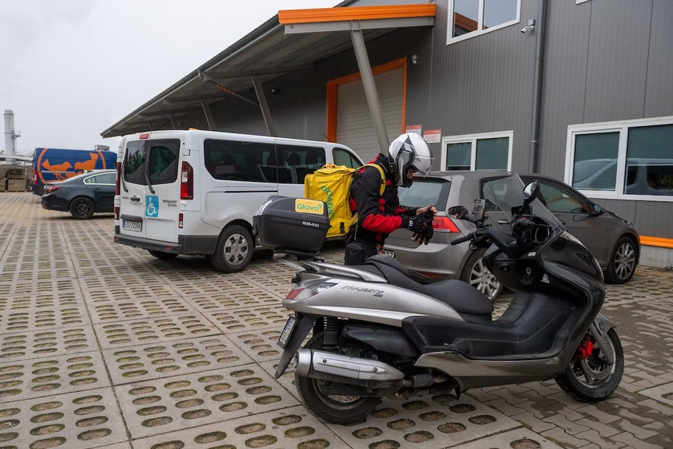 Łódź. Bank Żywności i Glovo łączą siły