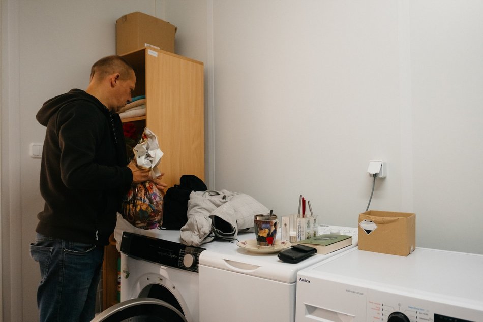 MOPS Łódź pomaga bezdomnym przez cały rok. Duże zainteresowanie mobilnymi łaźniami