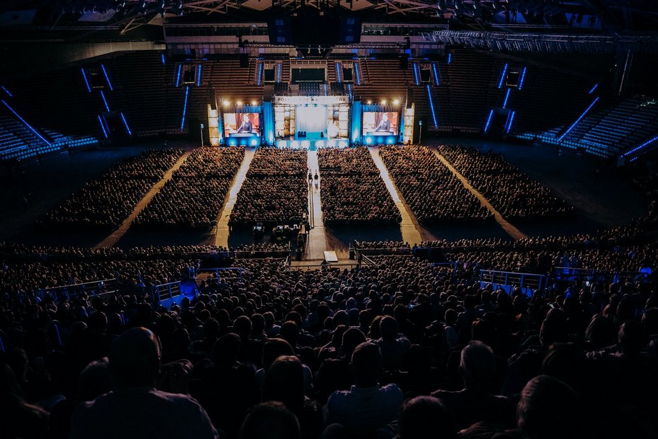 Łódź. Polska Noc Kabaretowa 2026 w Atlas Arenie w Łodzi. Śmiechom nie było końca!
