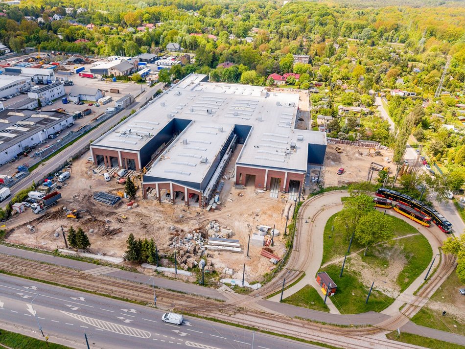 Zajezdnia Helenówek w Łodzi. Konstrukcja ukończona, trwa montaż urządzeń