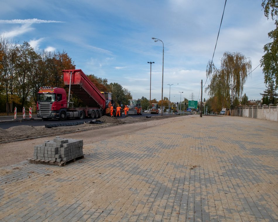 Nowy asfalt na Lodowej