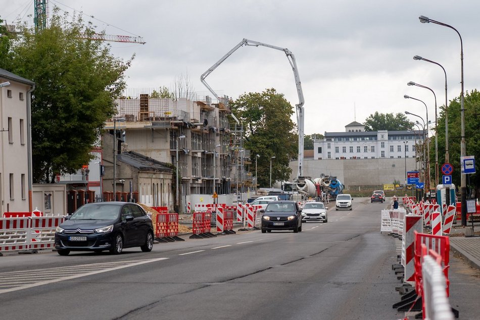 Łódź. Remont Radwańskiej i Wróblewskiego w Łodzi. Zmiany w ruchu i MPK Łódź