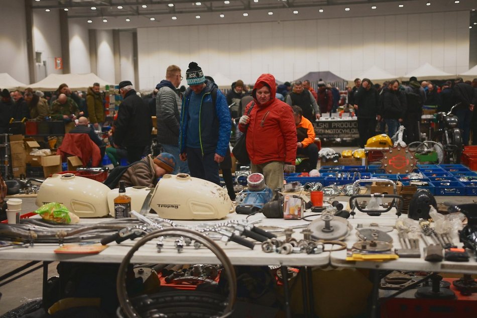 Łódź stolicą klasycznej motoryzacji. Trwa Moto Weteran Bazar