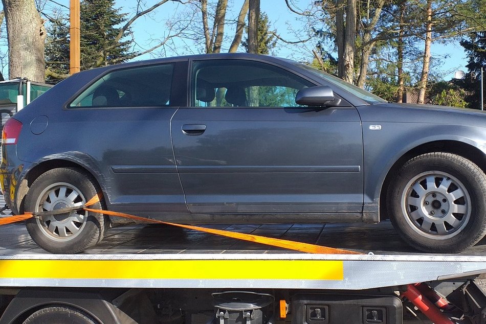 Łódź. Auta z miejskiego parkingu w Łodzi na sprzedaż