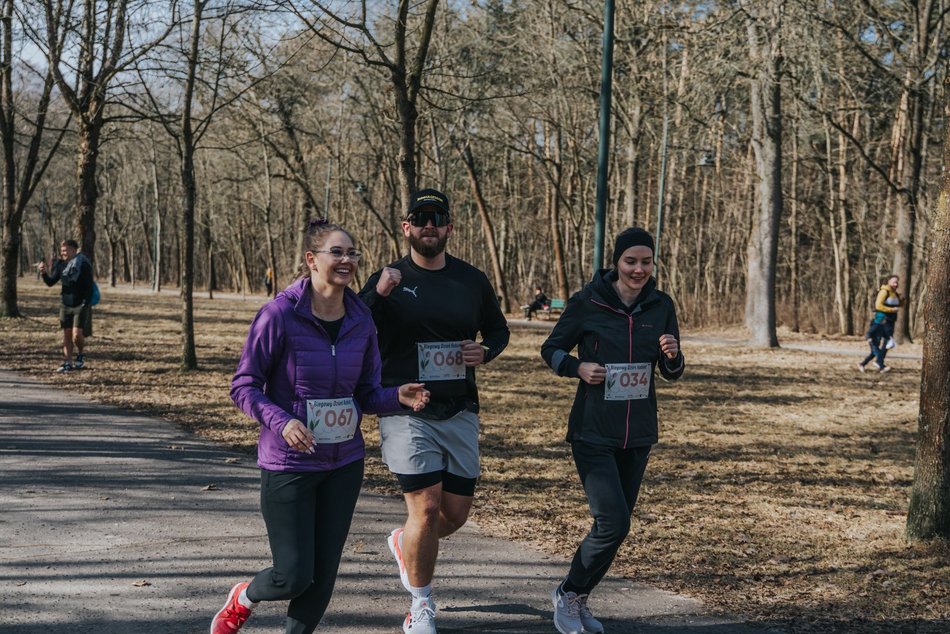 Łódź. Biegowy Dzień Kobiet 2026 w Parku na Zdrowiu w Łodzi. Odszukaj się na zdjęciach!