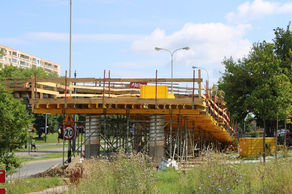 Łódź. Budowa kładek na Wyszyńskiego