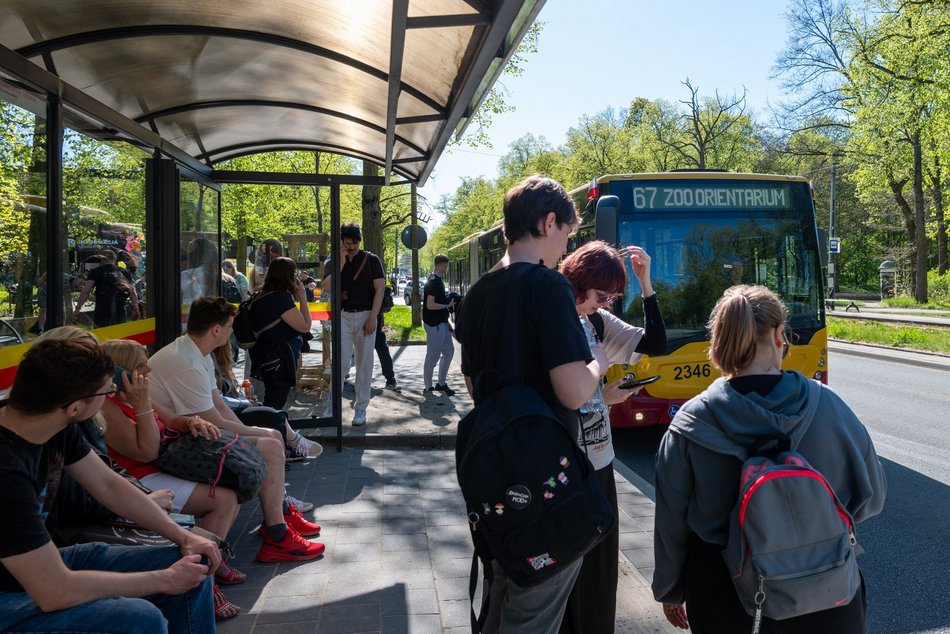 Łódź. Łódzkie Linie Turystyczne przyciągają tłumy. Kultowe pojazdy MPK Łódź znów hitem podróżnych!