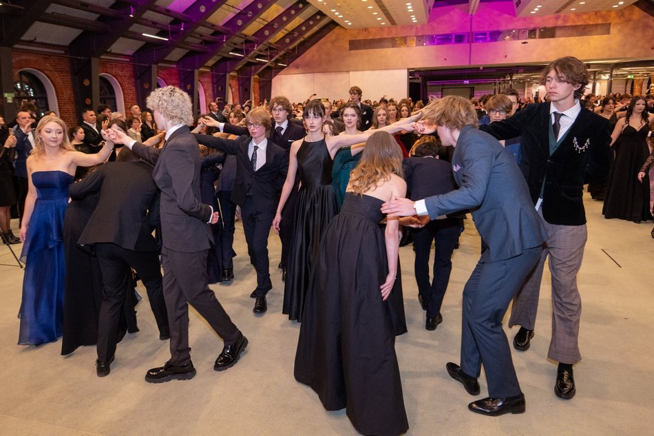 Łódź. Studniówka I LO w Łodzi