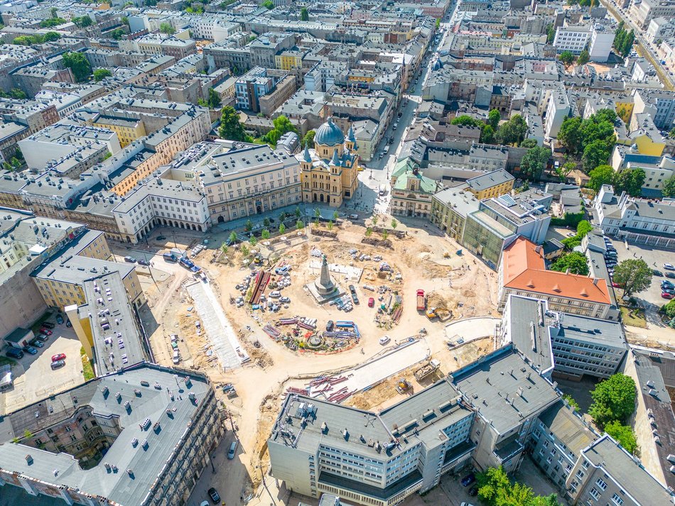 Plac Wolności w remoncie. Widok z drona