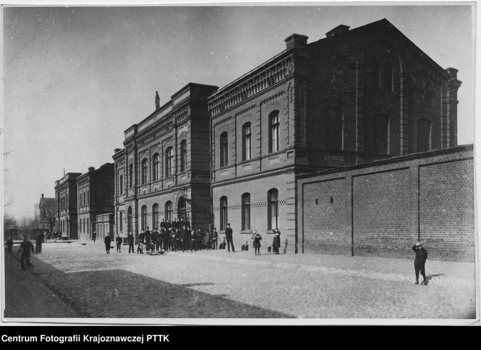 Łódź. Księży Młyn w literackim wydaniu. Wybierz się na wyjątkowy spacer