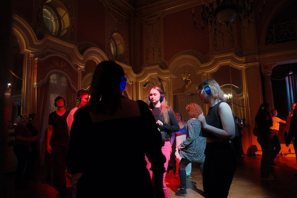 Łódź. Silent disco w Muzeum Miasta Łodzi. Wielkie świętowanie w Pałacu Poznańskich!