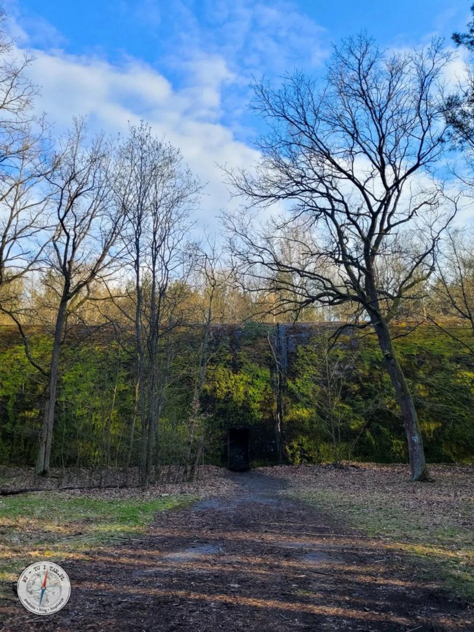 Łódź. Schron kolejowy w Jeleniu