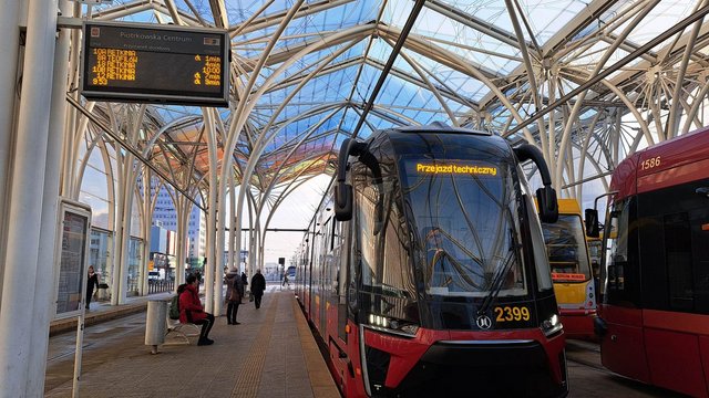 Więcej niskopodłogowych tramwajów! 30 nowych pojazdów MPK Łódź dla nowych torowisk