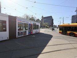 Tramwaj jadący po ulicy Kilińskiego