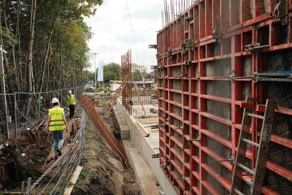 Łódź. Nowe przedszkole w Nowosolnej. Budowa nie zwalnia tempa