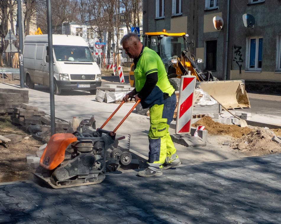 Remont Szpitalnej i św. Kazimierza w Łodzi. Sprawdź, jak idą prace na Widzewie
