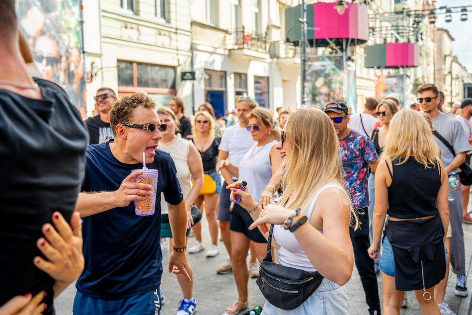 Łódź. To jeszcze nie koniec Parady Wolności 2025 w Łodzi. Czas na sjestę przy Piotrkowskiej!