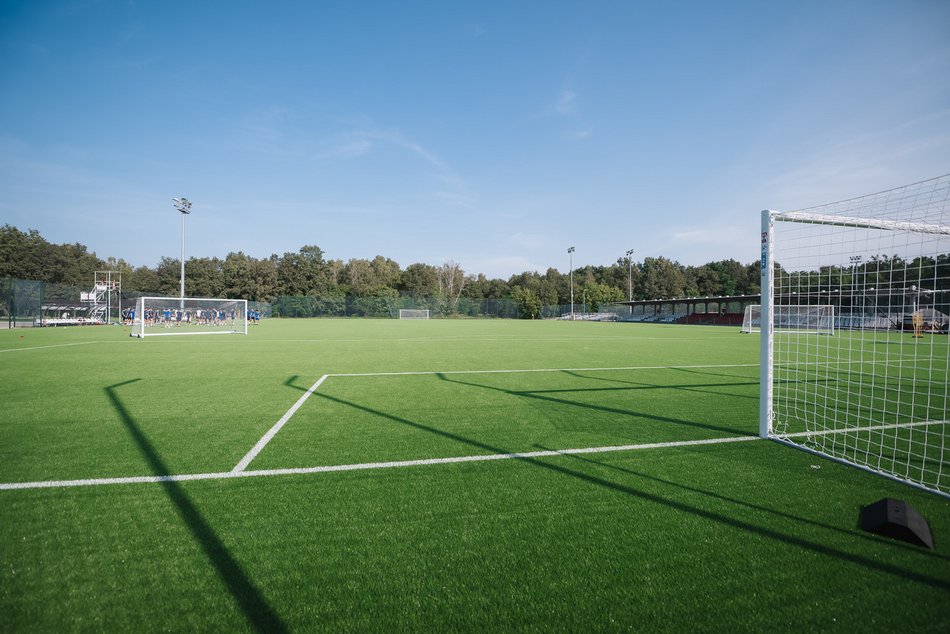 Łódź. Boisko treningowe przy stadionie Widzewa Łódź nabiera kształtów. Trwa sportowa ofensywa w Łodzi!