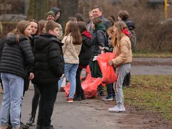 Galante Sprzątanie Łodzi. Uczniowie dołączyli do akcji i pożytecznie spędzili dzień wagarowicza