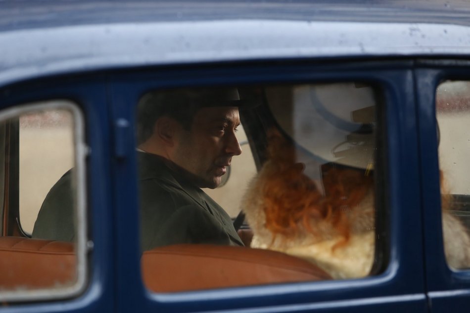 Kinga Dębska kręci historyczny film w Łodzi. Zobacz ekipę filmowców na Tuwima i Kilińskiego