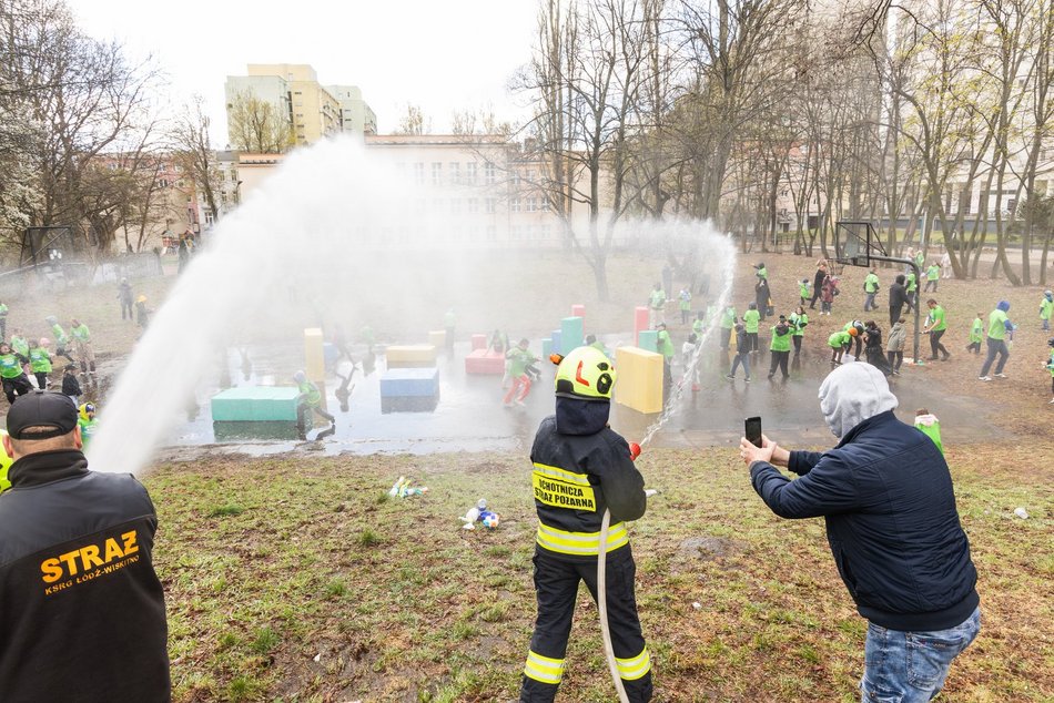 Łódź. Lany Poniedziałek na Manhattanie w Łodzi. Tak Łodzianie celebrowali śmigus-dyngus!