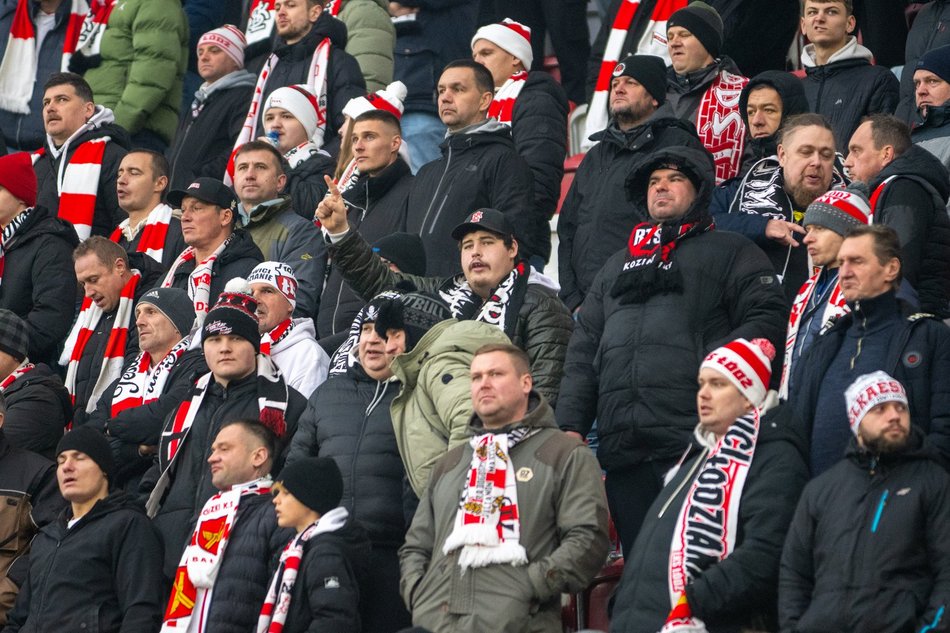 Łódź. Kibice na meczu ŁKS Łódź - Wisła Kraków. Byłeś/aś? Znajdź się w galerii