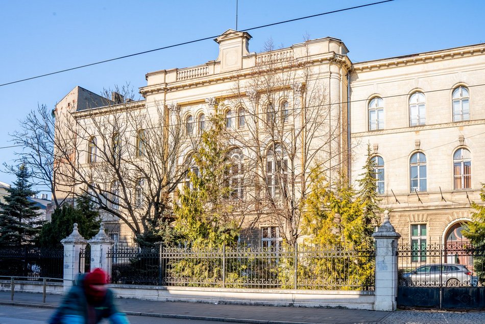 Remont zabytkowego budynku IV Liceum Ogólnokształcącego. Będzie pięknie!