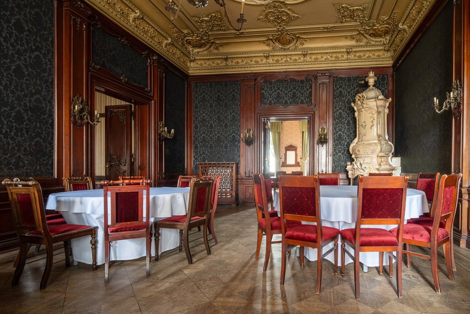 Łódź. Siódemki przy Piotrkowskiej do wynajęcia. Nowa restauracja w słynnej kamienicy? Niekoniecznie!