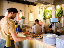 Łódź. Pizzeria Tłusta Oliwa w Łodzi z certyfikatem AVPN. Wielkie wyróżnienie!