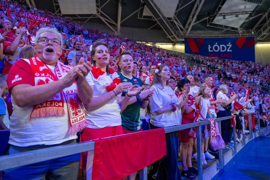 Łódź. Liga Narodów w Atlas Arenie w Łodzi. Byłeś/aś pierwszego dnia? Znajdź się w galerii!