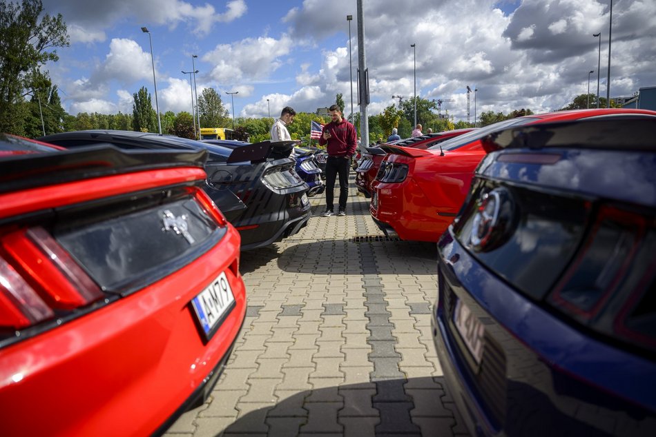 Ale auta pod Atlas Areną w Łodzi. Europejski zlot aut sportowych