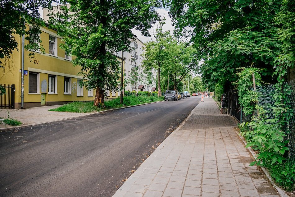 Łódź. Remont Brzóski. Zostały już ostatnie prace porządkowe