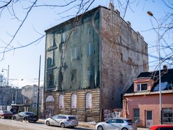 Łódź. Narożnik przy Kilińskiego i Pomorskiej przestanie straszyć. Ruszyła budowa nowych mieszkań w Łodzi