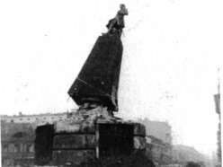 Łódź. pomnik Tadeusza Kościuszki na placu Wolności w Łodzi