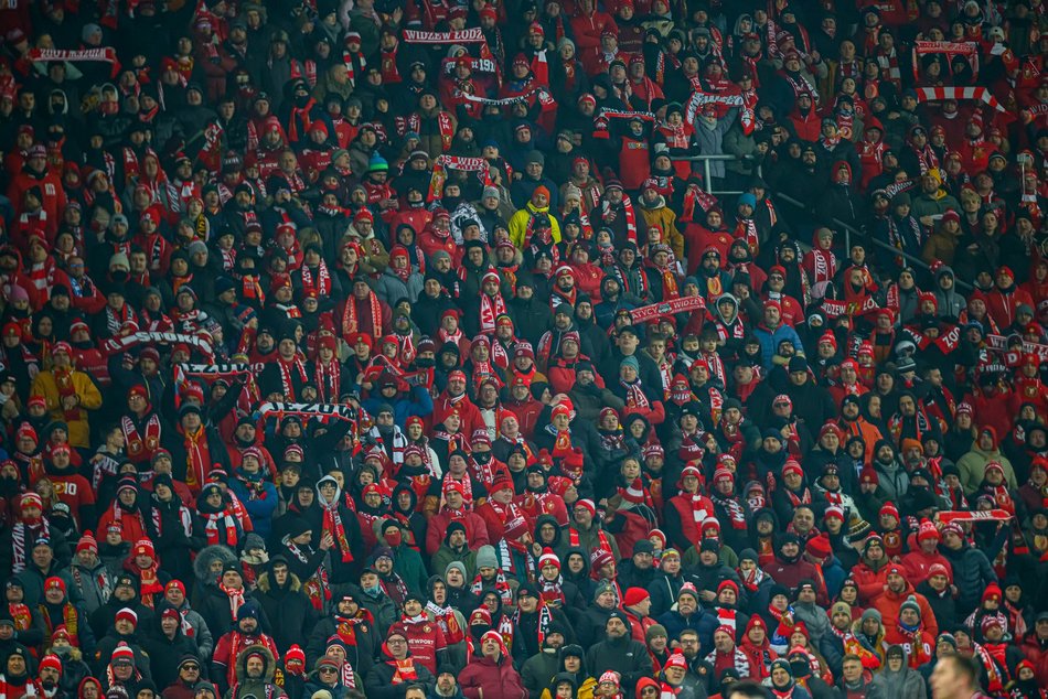 Łódź. Kibice na meczu Widzew Łódź - Cracovia. Byłeś/aś? Znajdź się w galerii!