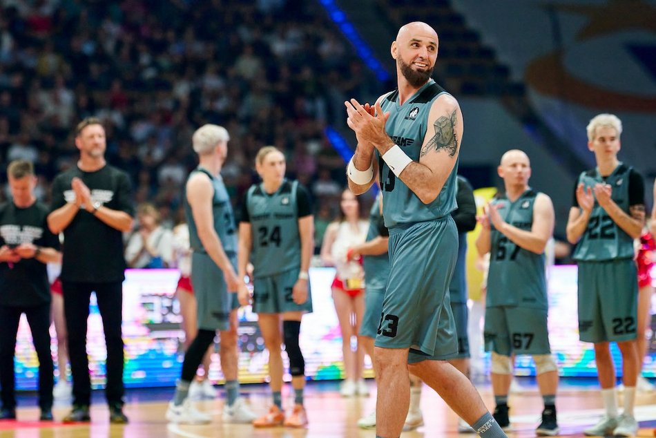Łódź. Mecz Gortat Team vs NATO Team