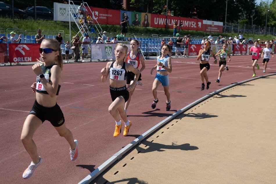 Łódź. Finał Czwartków Lekkoatletycznych w Łodzi. Młodzi sportowcy dali radę mimo upału